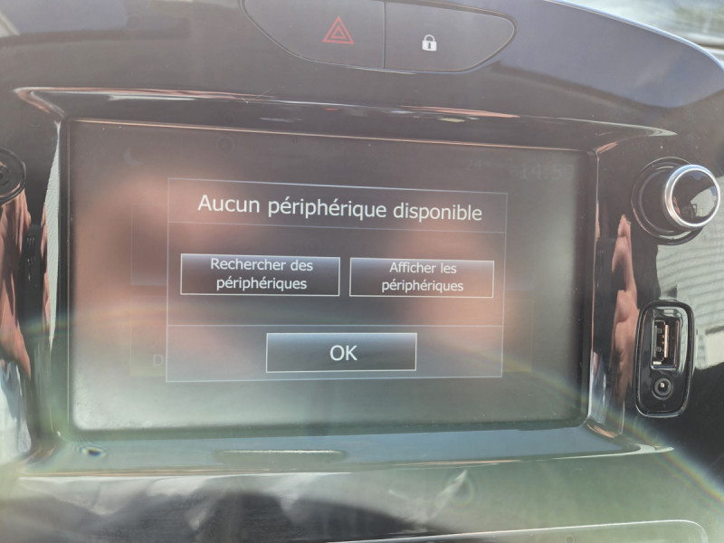 Photo 11 de l'offre de Renault Clio Estate (4) Business dCi 90 à 10990€ chez Carlyss automobiles Vitré