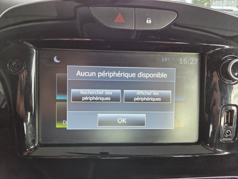 Photo 10 de l'offre de Renault Clio Estate (4) Business dCi 90 à 10990€ chez Carlyss automobiles Vitré