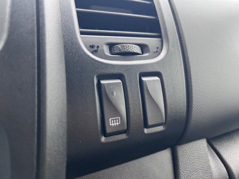 Photo 9 de l'offre de Renault Trafic (3) 15408 euros HT NV FG CF L1H1 1200 Energy dCi 145 à 18490€ chez Carlyss automobiles Vitré