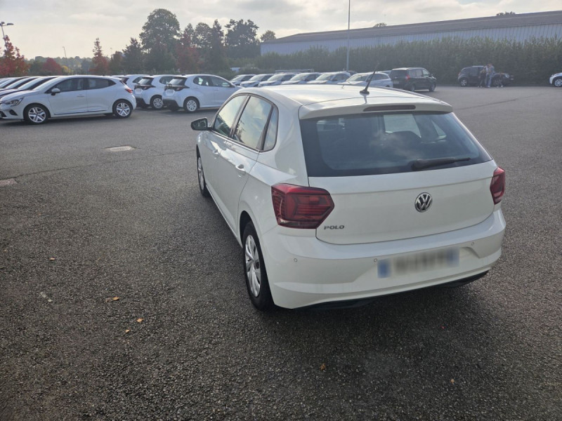 Photo 3 de l'offre de Volkswagen Polo (6) 1.0 TSI 95 Business à 13490€ chez Carlyss automobiles Vitré