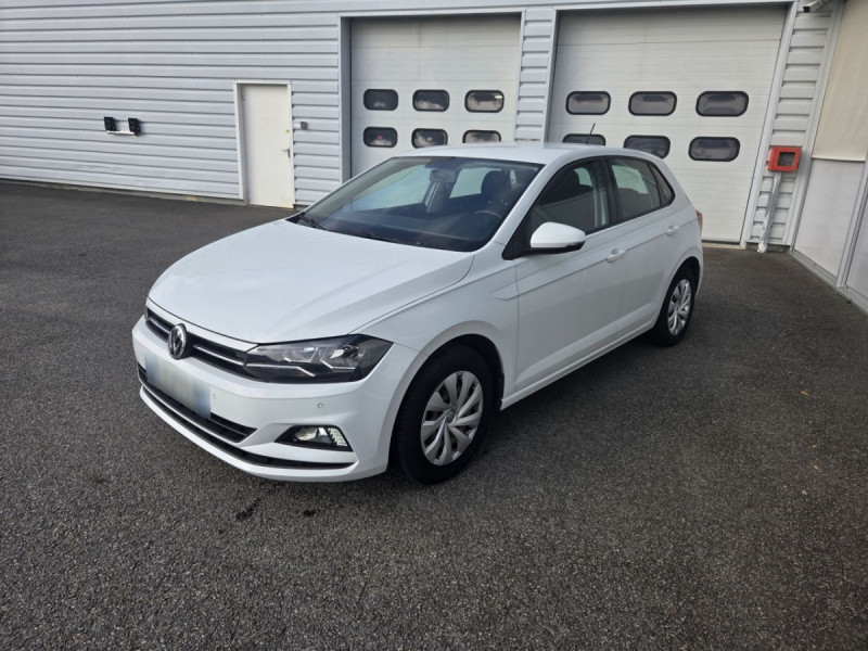 Photo 2 de l'offre de Volkswagen Polo (6) 1.0 TSI 95 Business à 12490€ chez Carlyss automobiles Vitré
