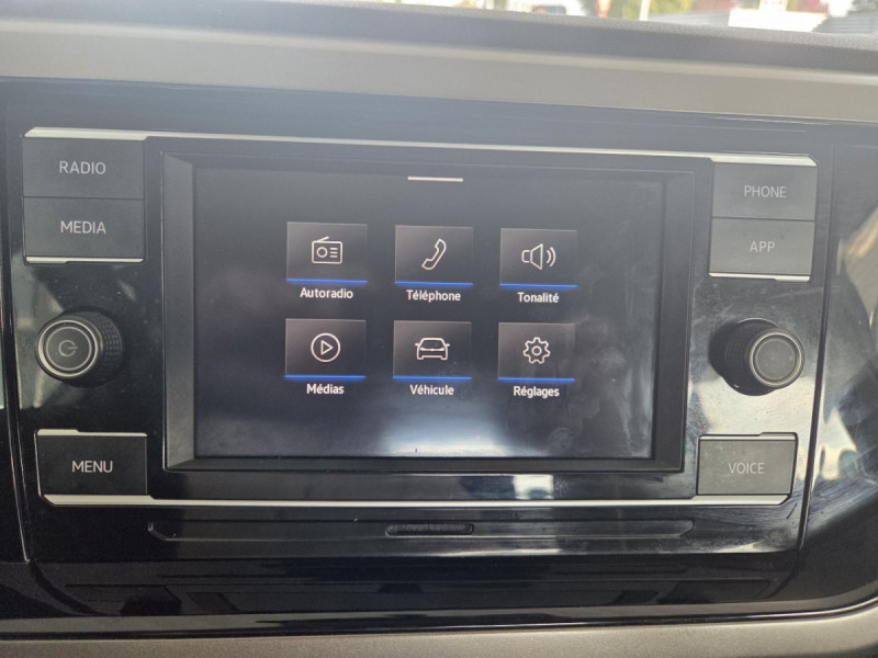 Photo 14 de l'offre de Volkswagen Polo (6) 1.0 TSI 95 Business à 12490€ chez Carlyss automobiles Vitré