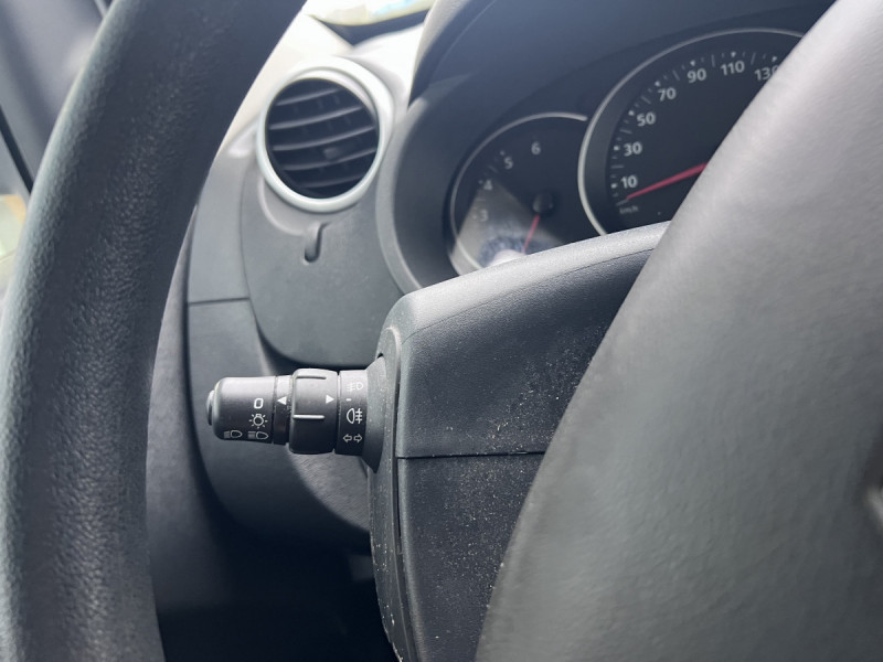 Photo 17 de l'offre de Renault Kangoo Express (2) 10825 euros HT Extra R-Link dCi 90 EDC à 12990€ chez Carlyss automobiles Vitré