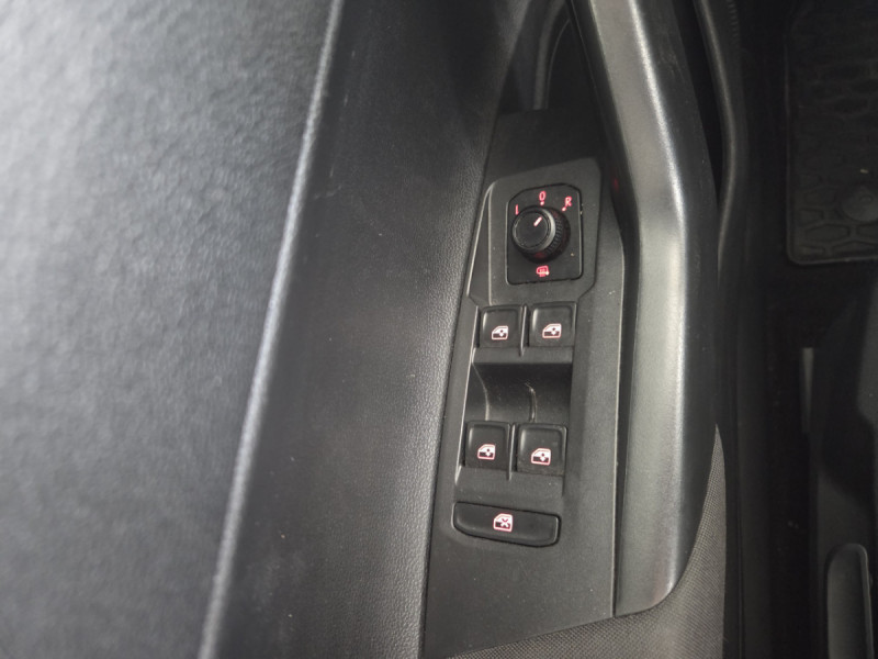 Photo 20 de l'offre de Volkswagen Polo (6) 1.0 TSI 95 Business à 12490€ chez Carlyss automobiles Vitré