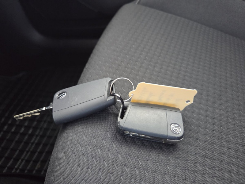 Photo 23 de l'offre de Volkswagen Polo (6) 1.0 TSI 95 Business à 11790€ chez Carlyss automobiles Vitré