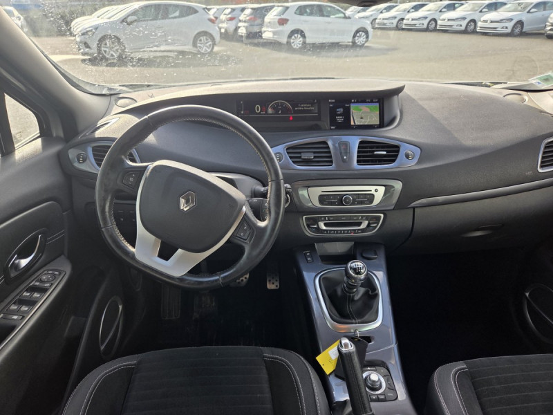 Photo 6 de l'offre de Renault Scénic Xmod (3) Bose Edition Energy dCi 130 eco2 à 9990€ chez Carlyss automobiles Vitré