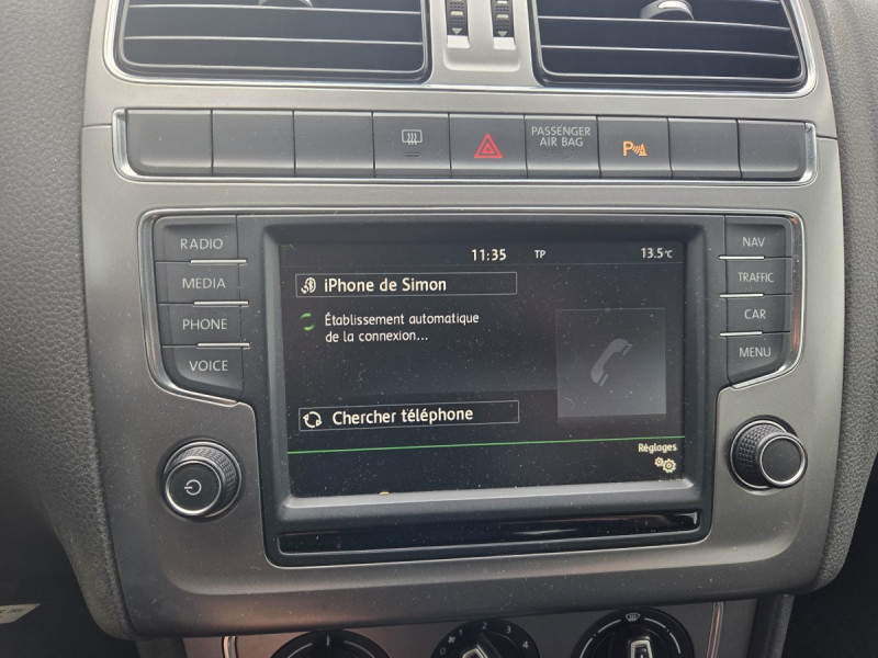 Photo 14 de l'offre de Volkswagen Polo (5) 1.0 60 Lounge à 10490€ chez Carlyss automobiles Vitré