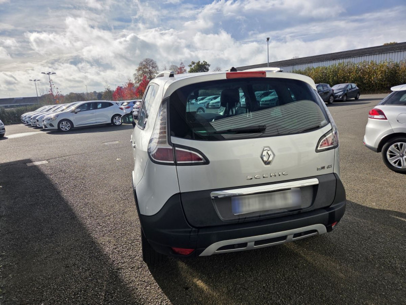 Photo 3 de l'offre de Renault Scénic Xmod (3) Bose Edition Energy dCi 130 eco2 à 9990€ chez Carlyss automobiles Vitré