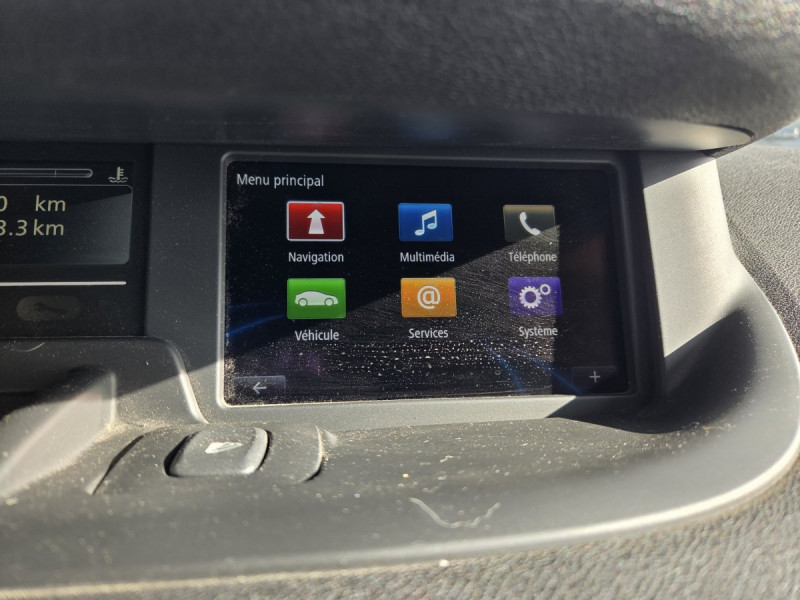 Photo 14 de l'offre de Renault Scénic Xmod (3) Bose Edition Energy dCi 130 eco2 à 9990€ chez Carlyss automobiles Vitré