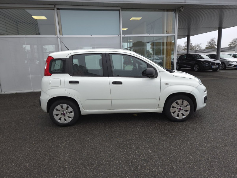 Photo 2 de l'offre de Fiat Panda (3) 1.2 8v Pop à 6790€ chez Carlyss automobiles Vitré
