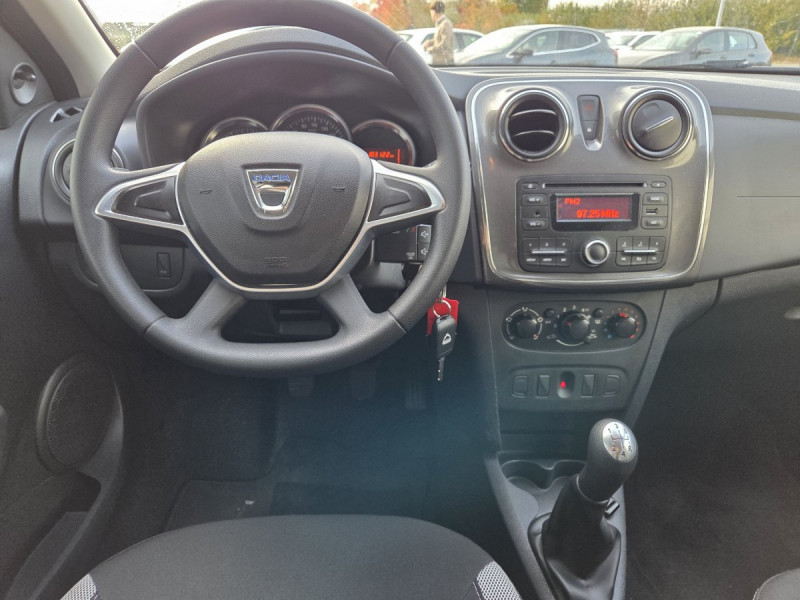 Photo 6 de l'offre de Dacia Sandero (2) Stepway Ambiance TCe 90 à 9490€ chez Carlyss automobiles Vitré