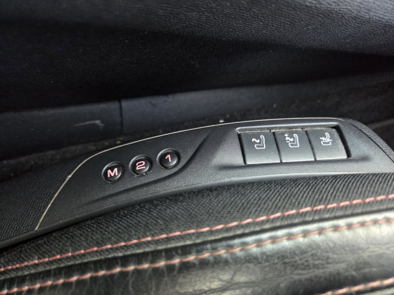 Photo 18 de l'offre de PEUGEOT 308 SW (2) 2.0 BlueHDi 180 S&S EAT6 GT à 11990€ chez Carlyss automobiles Vitré