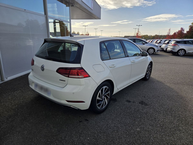 Photo 4 de l'offre de VOLKSWAGEN Golf (7) 1.5 TSI EVO 130 BVM6 Confortline à 17990€ chez Carlyss automobiles Vitré