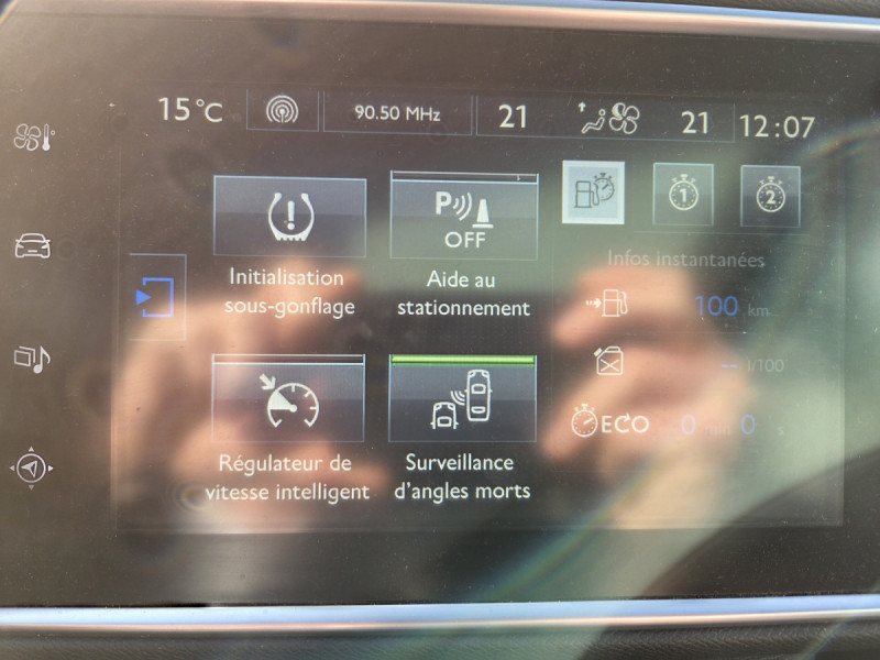 Photo 15 de l'offre de PEUGEOT 308 SW (2) 2.0 BlueHDi 180 S&S EAT6 GT à 11990€ chez Carlyss automobiles Vitré