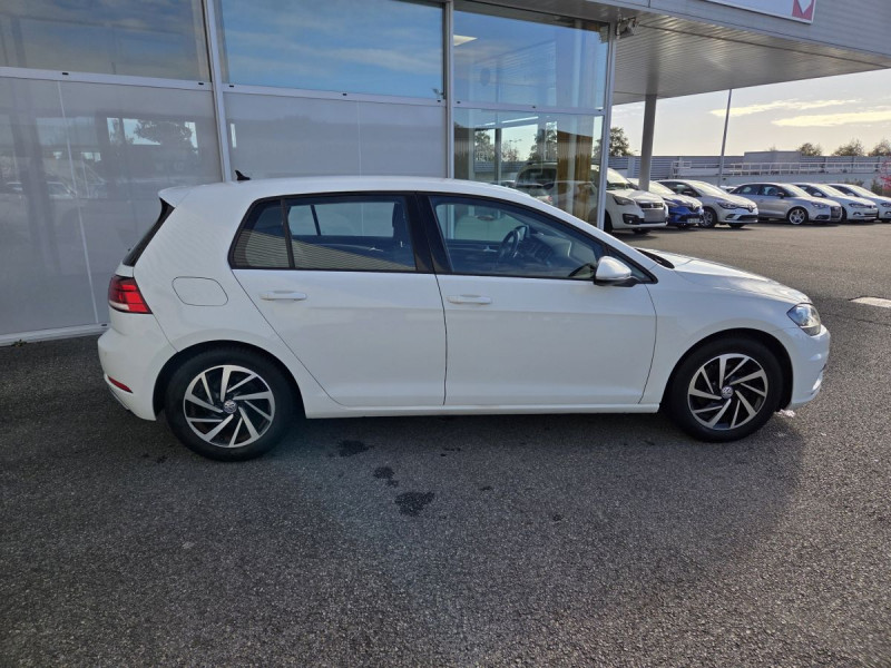 Photo 5 de l'offre de VOLKSWAGEN Golf (7) 1.5 TSI EVO 130 BVM6 Confortline à 17990€ chez Carlyss automobiles Vitré