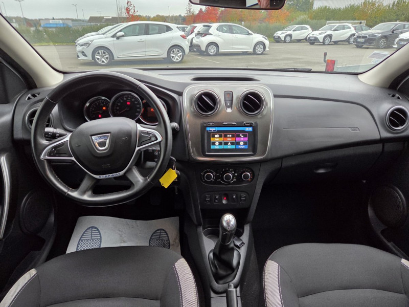 Photo 8 de l'offre de Dacia Logan MCV (2) Stepway TCe 90 -20 à 10990€ chez Carlyss automobiles Vitré