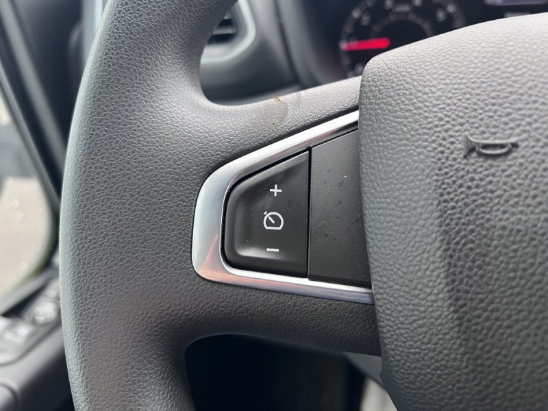 Photo 12 de l'offre de Renault Master (3) FG Tr CF F3300 L2H2 Blue dCi 150 à 24490€ chez Carlyss automobiles Vitré