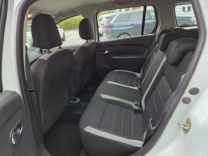 Photo 7 de l'offre de Dacia Logan MCV (2) Stepway TCe 90 -20 à 10990€ chez Carlyss automobiles Vitré