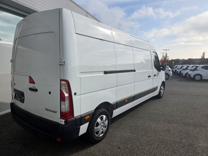 Photo 4 de l'offre de Renault Master (3) 22492 euros HT FG Tr CF F3500 L3H2 Blue dCi 150 à 26990€ chez Carlyss automobiles Vitré