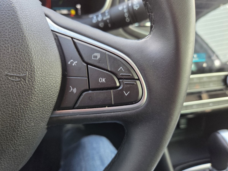 Photo 20 de l'offre de Renault Mégane Berline (4) techno Blue dCi 115 EDC à 17490€ chez Carlyss automobiles Vitré