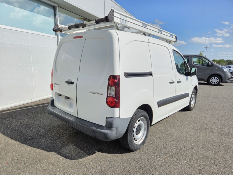 Photo 2 de l'offre de Peugeot Partner (2) 9158 euros HT BLUEHDI 75 STANDARD PREMIUM à 10990€ chez Carlyss automobiles Vitré