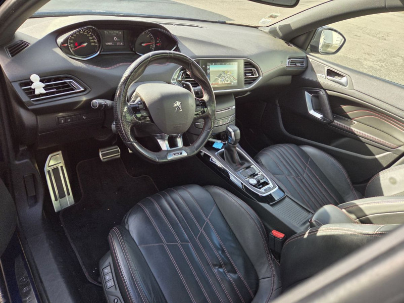 Photo 9 de l'offre de PEUGEOT 308 SW (2) 2.0 BlueHDi 180 S&S EAT6 GT à 11990€ chez Carlyss automobiles Vitré