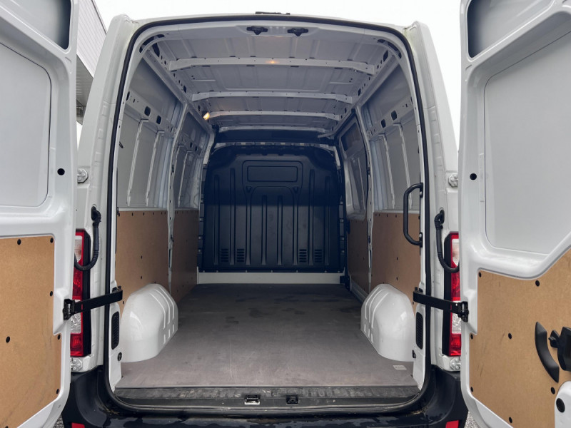 Photo 16 de l'offre de Renault Master (3) FG Tr CF F3300 L2H2 Blue dCi 150 à 24490€ chez Carlyss automobiles Vitré