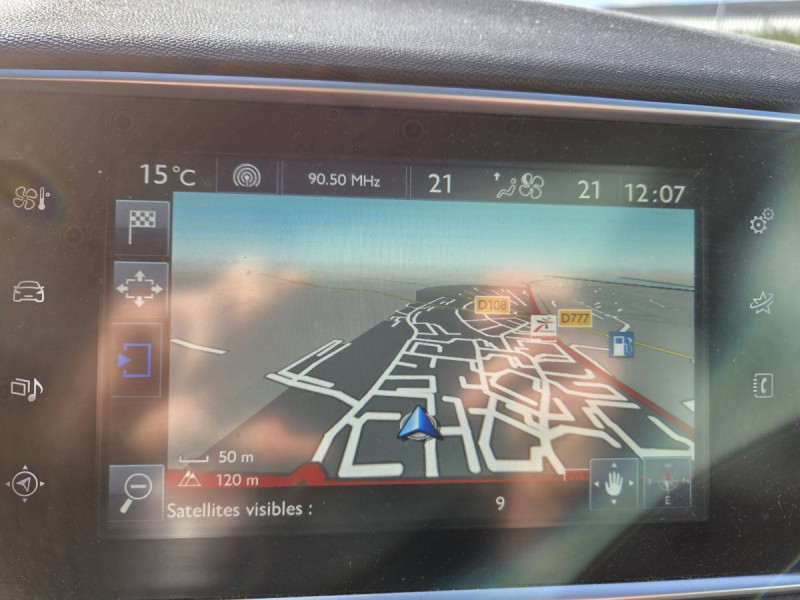 Photo 12 de l'offre de PEUGEOT 308 SW (2) 2.0 BlueHDi 180 S&S EAT6 GT à 11990€ chez Carlyss automobiles Vitré