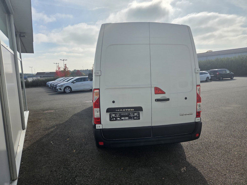 Photo 3 de l'offre de Renault Master (3) 22492 euros HT FG Tr CF F3500 L3H2 Blue dCi 150 à 26990€ chez Carlyss automobiles Vitré