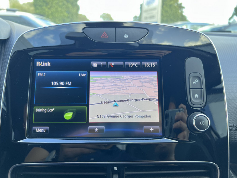 Photo 9 de l'offre de Renault Clio Estate (4) Business Energy dCi 75 à 9990€ chez Carlyss automobiles Vitré