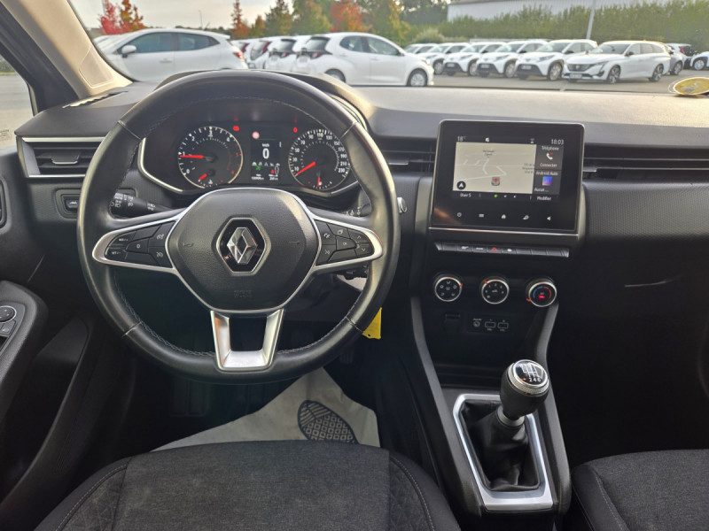 Photo 6 de l'offre de RENAULT Clio (5) Business Blue dCi 85 à 11290€ chez Carlyss automobiles Vitré