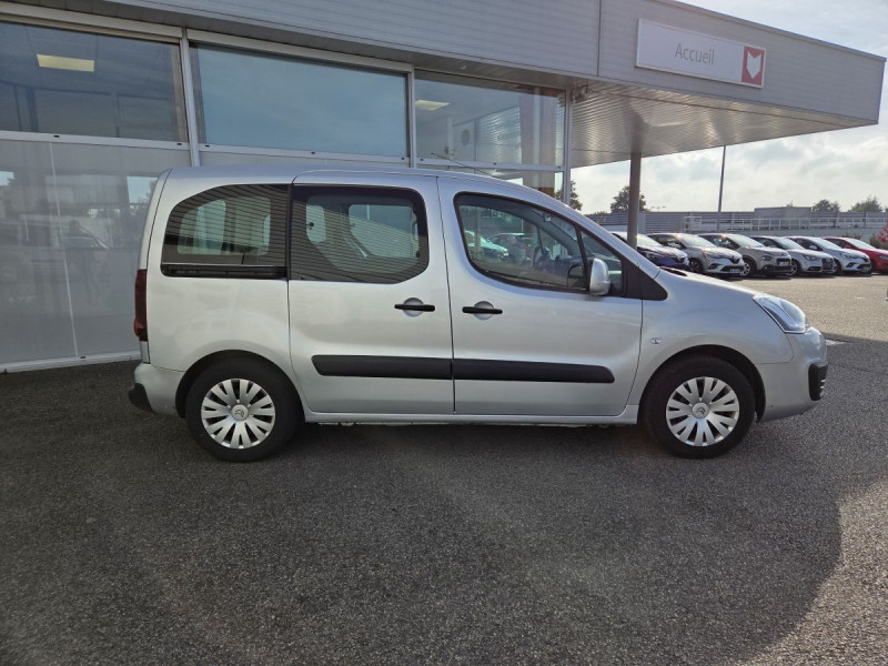 Photo 2 de l'offre de Citroën Berlingo Multispace (2) BlueHDi 100 BVM Feel à 10990€ chez Carlyss automobiles Vitré