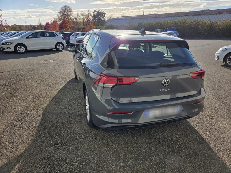 Photo 3 de l'offre de Volkswagen Golf (8) 2.0 TDI SCR 115 DSG7 Life Busi à 19790€ chez Carlyss automobiles Vitré
