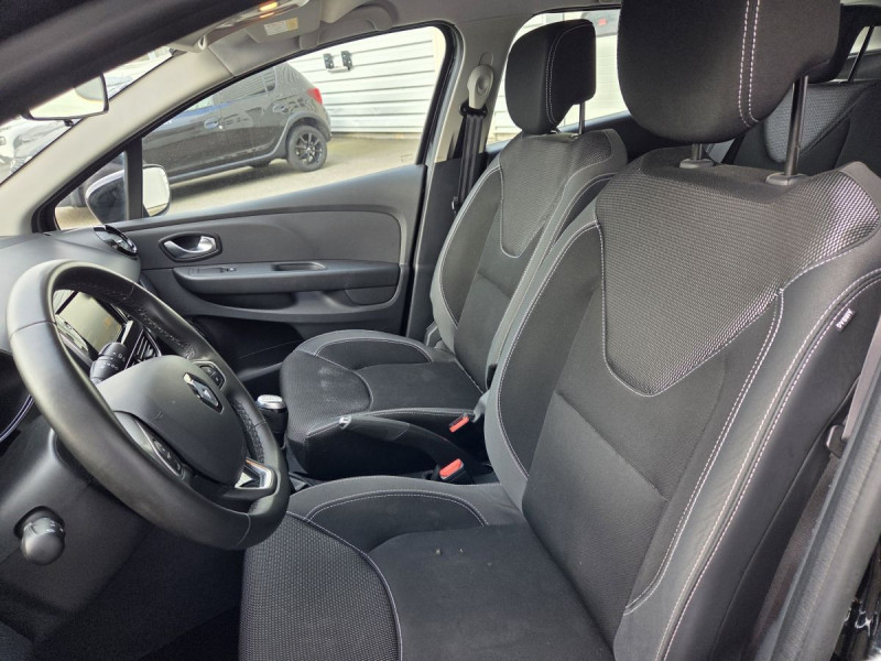 Photo 7 de l'offre de Renault Clio Estate (4) Business dCi 90 à 12990€ chez Carlyss automobiles Vitré