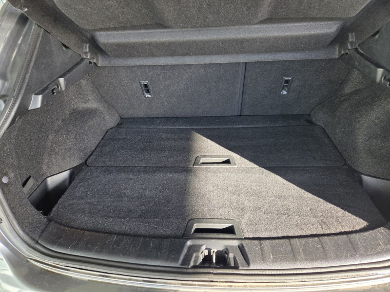 Photo 22 de l'offre de NISSAN Qashqai (2) 1.6 DCI 130 TEKNA à 13990€ chez Carlyss automobiles Vitré