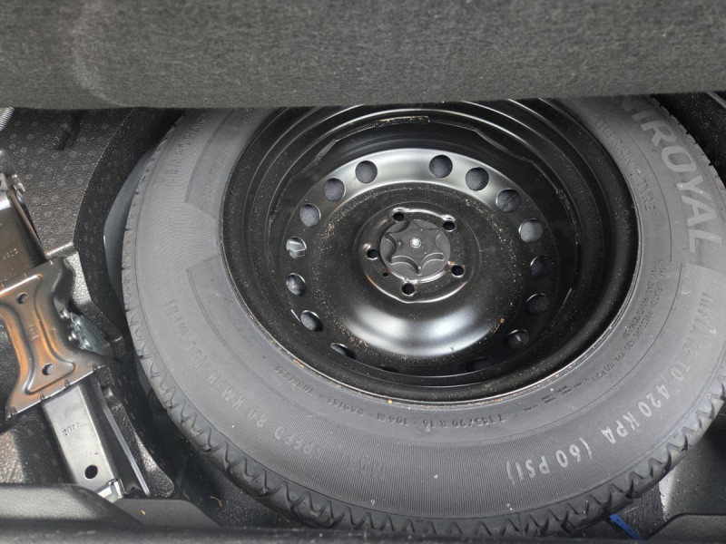 Photo 26 de l'offre de RENAULT Kadjar Business Blue dCi 115 EDC à 13990€ chez Carlyss automobiles Vitré