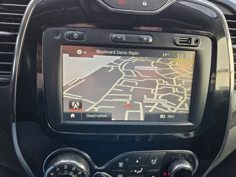 Photo 14 de l'offre de RENAULT Captur Intens Energy TCe 90 à 9490€ chez Carlyss automobiles Vitré