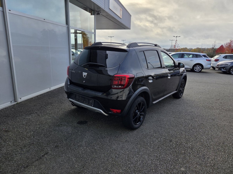 Photo 4 de l'offre de Dacia Sandero (2) Stepway Ambiance TCe 90 à 9490€ chez Carlyss automobiles Vitré