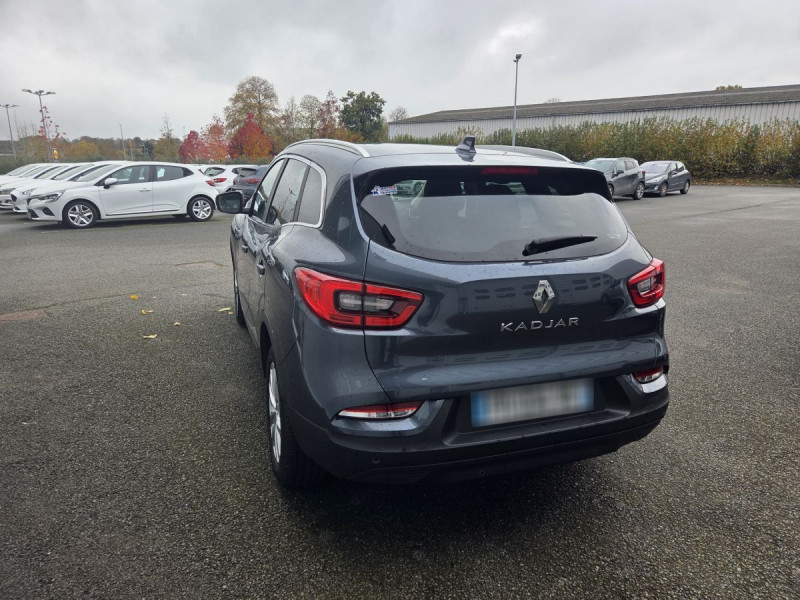 Photo 3 de l'offre de RENAULT Kadjar Business Blue dCi 115 EDC à 13990€ chez Carlyss automobiles Vitré