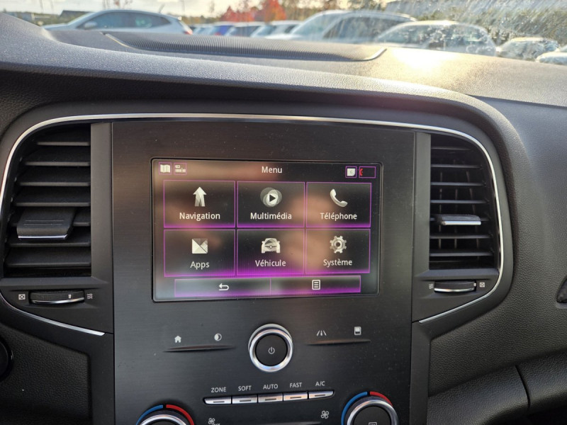 Photo 9 de l'offre de Renault Mégane Estate (4) Business Blue dCi 115 EDC à 12990€ chez Carlyss automobiles Vitré