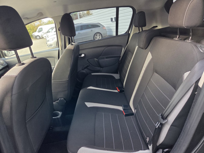 Photo 8 de l'offre de Dacia Sandero (2) Stepway Ambiance TCe 90 à 9490€ chez Carlyss automobiles Vitré