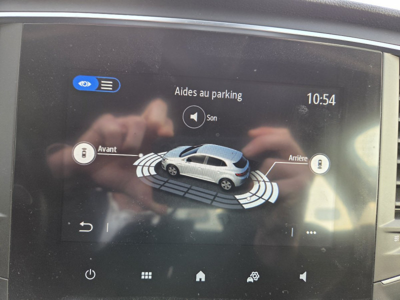 Photo 13 de l'offre de Renault Mégane Berline (4) Business TCe 115 FAP -21N à 14490€ chez Carlyss automobiles Vitré