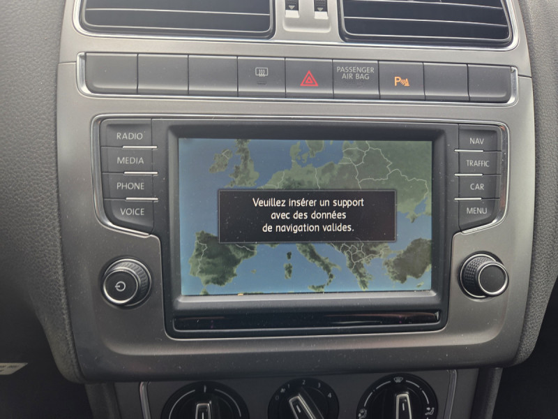 Photo 15 de l'offre de Volkswagen Polo (5) 1.0 60 Lounge à 10490€ chez Carlyss automobiles Vitré