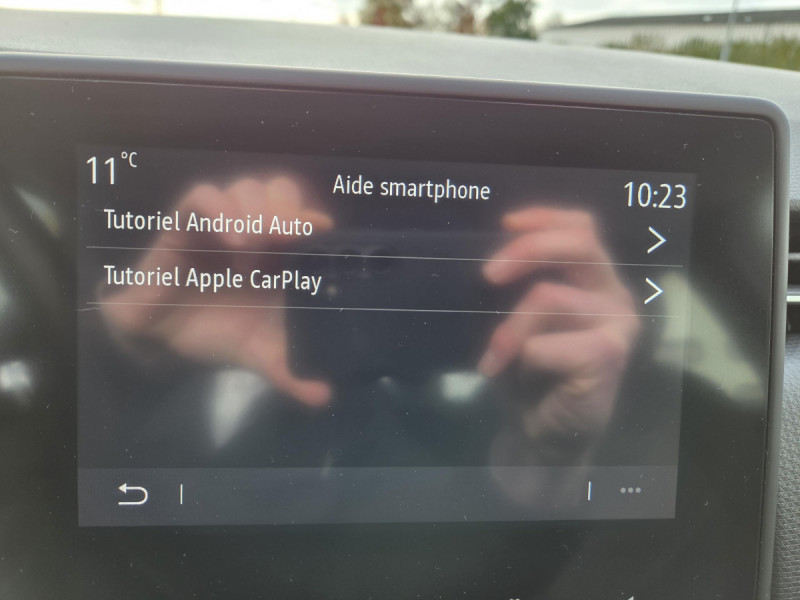 Photo 12 de l'offre de RENAULT Clio (5) Business TCe 90 -21 à 11990€ chez Carlyss automobiles Vitré