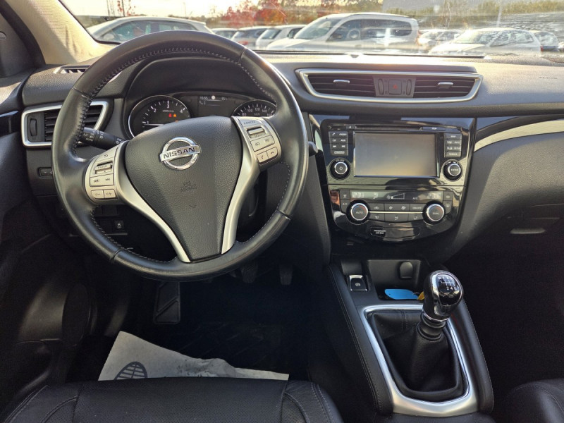 Photo 6 de l'offre de NISSAN Qashqai (2) 1.6 DCI 130 TEKNA à 13990€ chez Carlyss automobiles Vitré