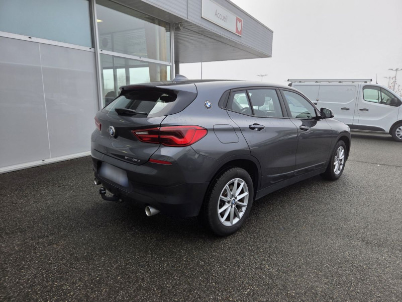 Photo 3 de l'offre de BMW X2 sDrive20d Lounge BVA8 à 22990€ chez Carlyss automobiles Vitré