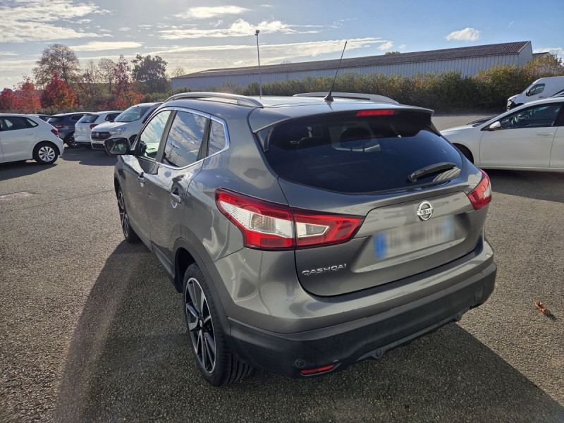 Photo 3 de l'offre de NISSAN Qashqai (2) 1.6 DCI 130 TEKNA à 13990€ chez Carlyss automobiles Vitré