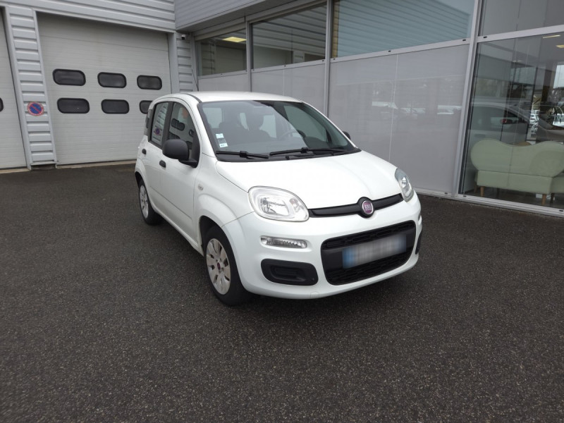Photo 1 de l'offre de Fiat Panda (3) 1.2 8v Pop à 6790€ chez Carlyss automobiles Vitré