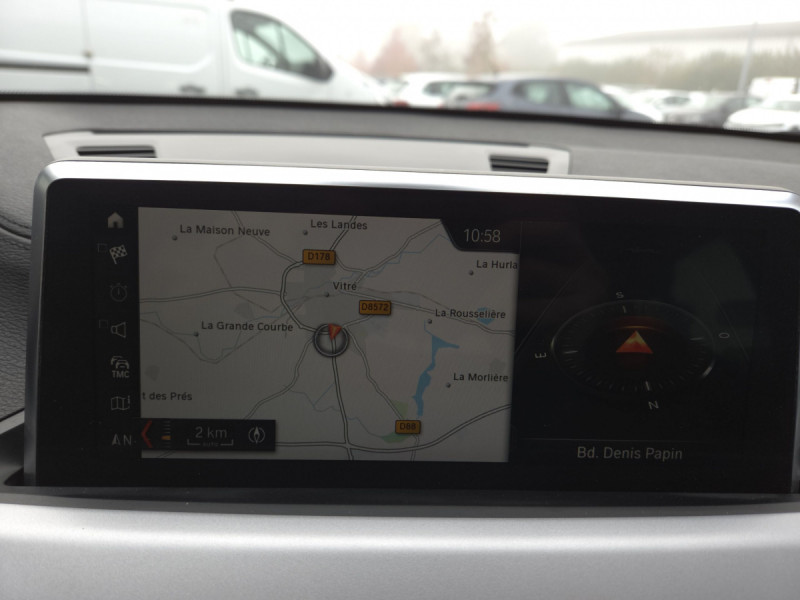 Photo 16 de l'offre de BMW X2 sDrive20d Lounge BVA8 à 22990€ chez Carlyss automobiles Vitré