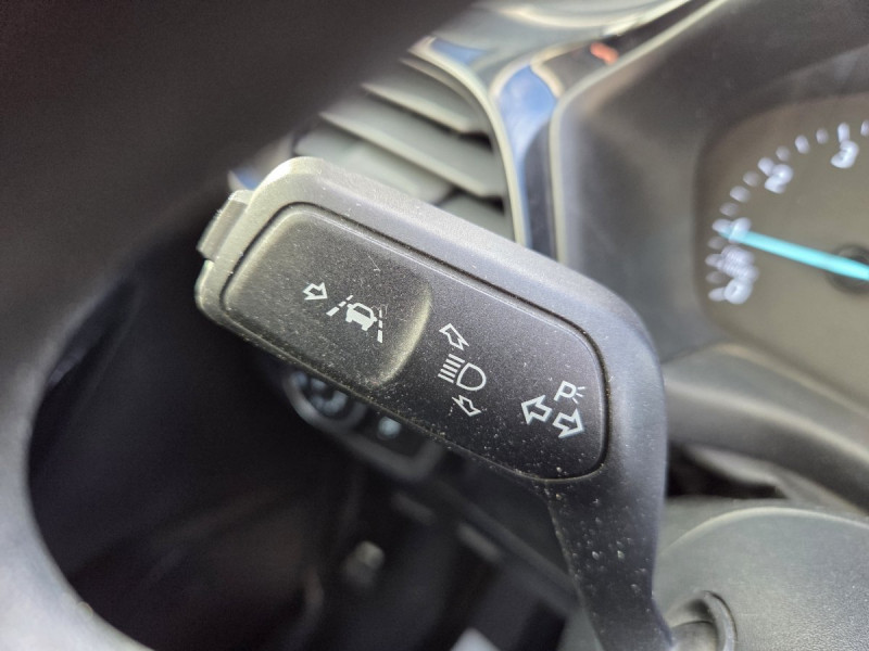 Photo 18 de l'offre de Ford Fiesta (7) 1.1 75PS COOL & CONNECT à 12290€ chez Carlyss automobiles Vitré